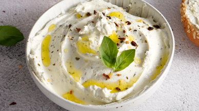 Gece Tüketilen Zeytinyağlı Yoğurdun Sağlığa Katkıları