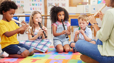 Müzikle tanışma ve enstrüman çalmaya başlamanın heyecan verici dünyası