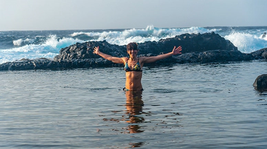 Hawaii Adası'nın Dalgalarla Dansı