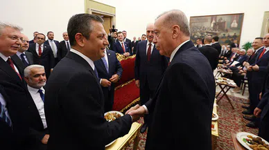 Cumhurbaşkanı Erdoğan ve CHP Lideri Özel TBMM'de Buluştu