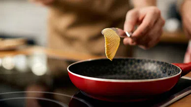 Limon Kabuğuyla Yanık Tencere Temizliğinin Kolay Yolu