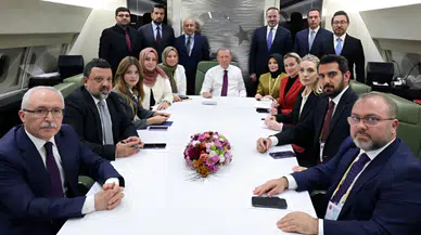 Erdoğan, Terör ve Demokrasi Aynı Koltukta Olamaz