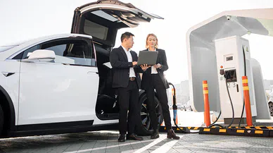 Elektrikli ve Otonom Araçlarla Değişen Otomotiv Endüstrisi