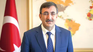 Gençliği Sokağa Çekmeye Çalışanlar Geleceği Tehlikeye Atıyor