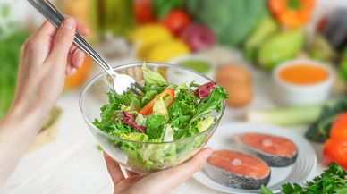 Pratik ve Lezzetli Salata Tarifleri ile Sağlıklı Öğünler