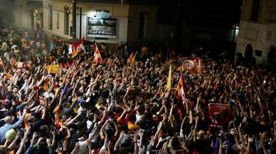 Galatasaray taraftarı Ankara’da şampiyonluğu kutladı