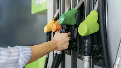 Petrol Fiyatlarındaki Düşüş Akaryakıta İndirim Olarak Yansıdı