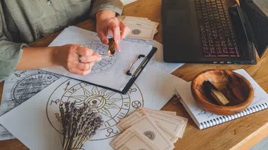Astrolojinin kişisel dönüşüme katkısı nelerdir