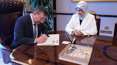 Cevdet Yılmaz kurban vekaletini Kızılay’a bağışladı