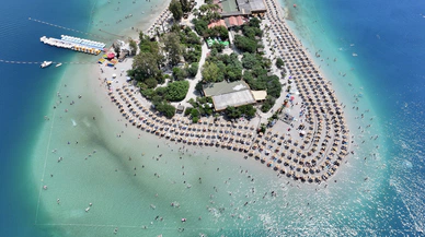 Bayramın son günü Muğla’da sahiller tıklım tıklım