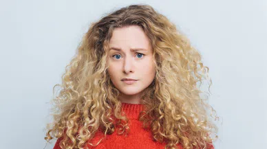 Kadınlarda saçların kabarması nasıl engellenir