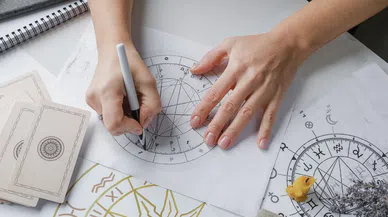 Yükselen burcun kişilik ve gelişimdeki etkileri