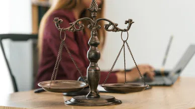 Kültürle şekillenen adalet, evrensel ilkelerle güçleniyor