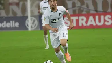 "Galatasaray anlaştı" denilen futbolcu büyük ters köşe yaptı