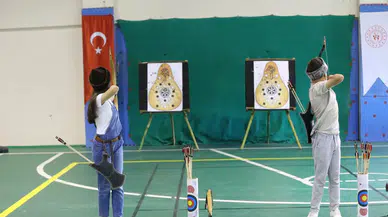 Okçulukta ASES 15 Yaş Altı Salon Türkiye Şampiyonası Samsun'da Başladı
