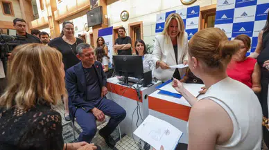 CHP Genel Başkanı Özgür Özel, Ferdi Zeyrek’in Kızı Nehir’in Üniversite Kayıt İşlemlerine Destek Oldu