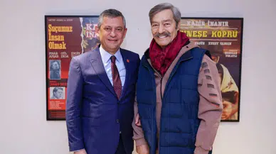 Özgür Özel, Kadir İnanır'ı Ziyaret Etti