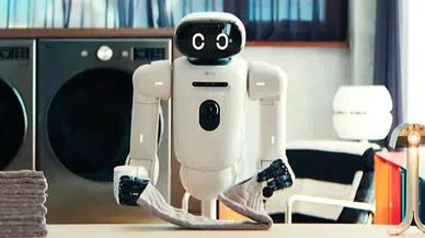 LG'nin Ev Robotu CLOiD Tanıtıldı: Çamaşır Katlamaktan Daha Fazlasını Yapıyor