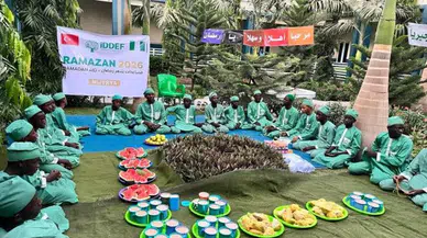 İDDEF, 40 Ülkede Kardeşlik Sofraları Kurarak İhtiyaç Sahiplerine Destek Oluyor