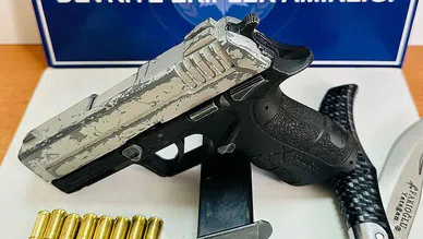 Ruhsatsız silah ve yetkisiz çakar kullanımında cezalar arttı