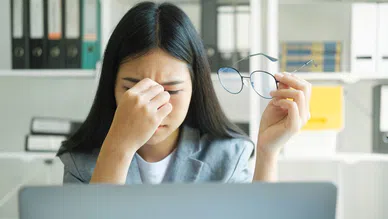 Göz yorgunluğu dijital çağda nasıl hafifletilir