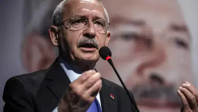 Kılıçdaroğlu'ndan Ecevit Anması, Sosyal Medyada Eleştirilerle Karşılandı