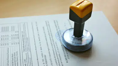 Noter Kimdir, Nasıl Noter Olunur? 2025 Yılı Şartları ve Maaşları