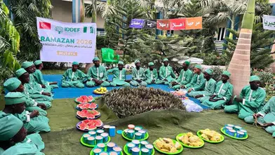 İDDEF, 40 Ülkede Kardeşlik Sofraları Kurarak İhtiyaç Sahiplerine Destek Oluyor