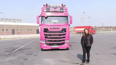 4 Çocuk Anneliği ile TIR Şoförlüğü Yaparak Sınırları Aşan Sema Can Kimdir?