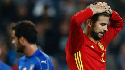 İspanya Milli Takımı'nda Pique'ye protesto