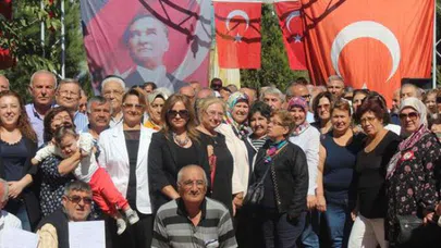 MHP’de istifa dalgası sürüyor..Bugün de 460 kişi...