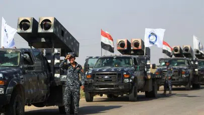 Kerkük’de, Barzani paramparça oldu.