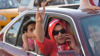 Bozguna uğrayan Barzani 1 günde Kerkük’ü terketti