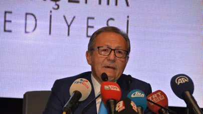 AKP’li başkan ağlayarak istifa etti