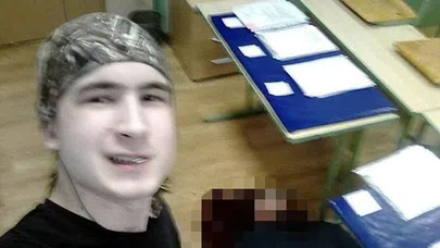 Mavi Balina görevlerini tamamlayan öğrenci, öğretmeninin boğazını kesti