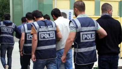  Adana’da FETÖ davasında 40 polis tutuklandı