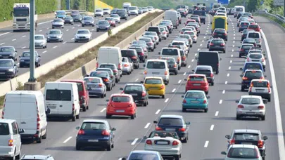 Trafiğe kayıtlı araç sayısı 22 milyon oldu