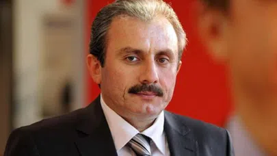 AK Parti'liler Reza Zarrab'ı hain ilan etti