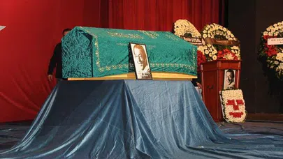 Münir Özkul son yolculuğuna uğurlandı