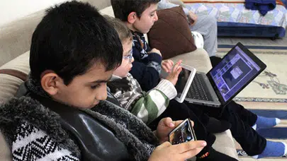 Cep Telefonlarının Çocuklar Üzerindeki Kötü Etkileri