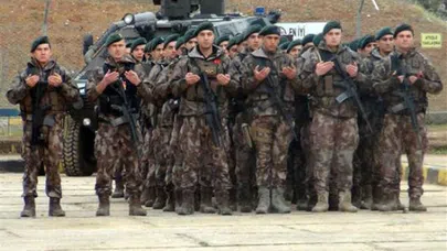 Özel TİM'ler Afrin'e doğru harekete geçti