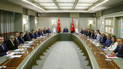 Cumhurbaşkanı Erdoğan, sahte ilahiyatçılara karşı Diyanet'i göreve çağırdı