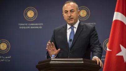 Astana zirvesinde gergin anlar, Çavuşoğlu gazeteciyi fırçaladı