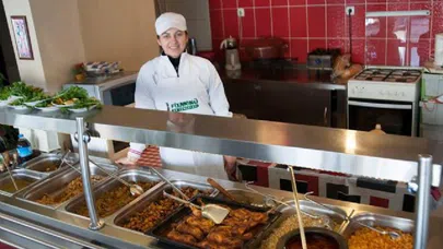 Ucuz yemekle karnımızı doyuruyoruz