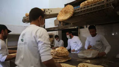 Suud Kralı, Suriye’de Ekmek Fırını açtı