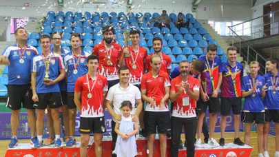 Masa Tenisi’nde madalyaları topladık