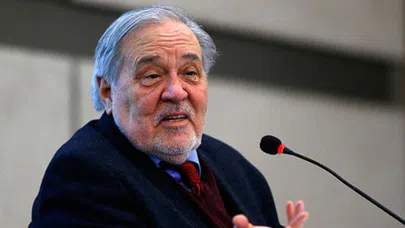 Prof. Dr. İlber Ortaylı'dan Andımız değerlendirmesi