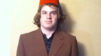 Bilgisayarı bırak yemeğe gel diyen babasını bıçaklayarak katletti