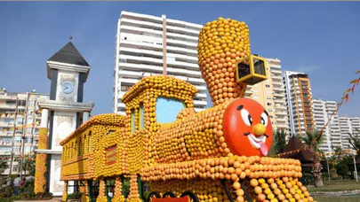 Portakal ve limon kokulu şehir narenciye festivali için gün sayıyor