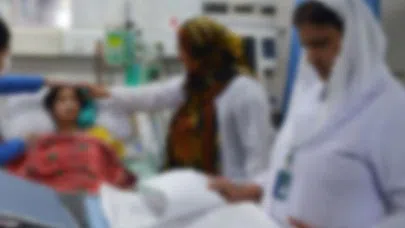 Ameliyat sırasında doktorunun tecavüzüne uğradı